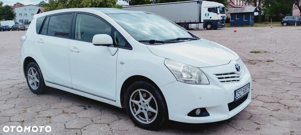 Toyota Verso 2.0 D-4D Sol - 3