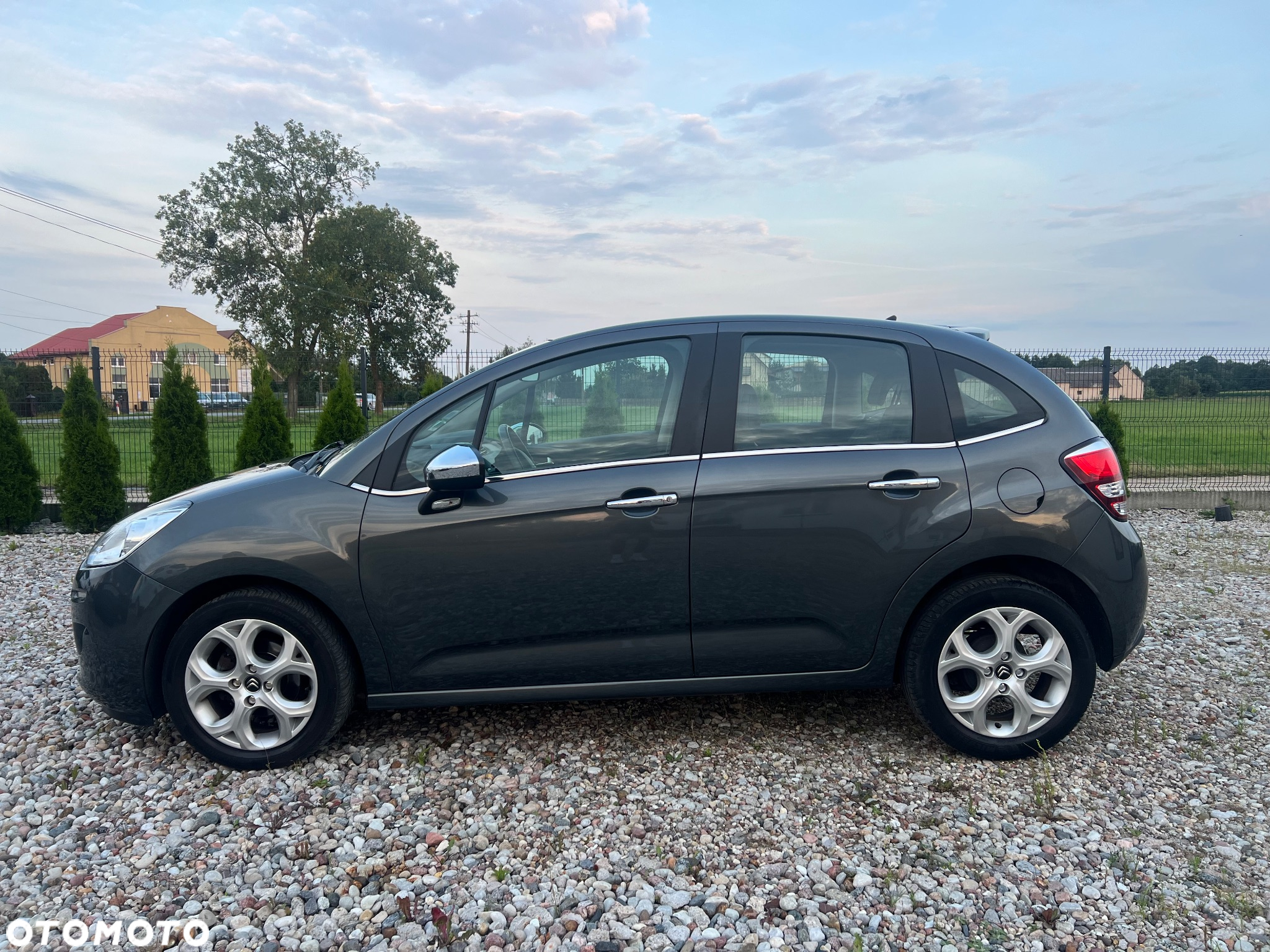 Citroën C3 1.2 PureTech Exclusive - 4