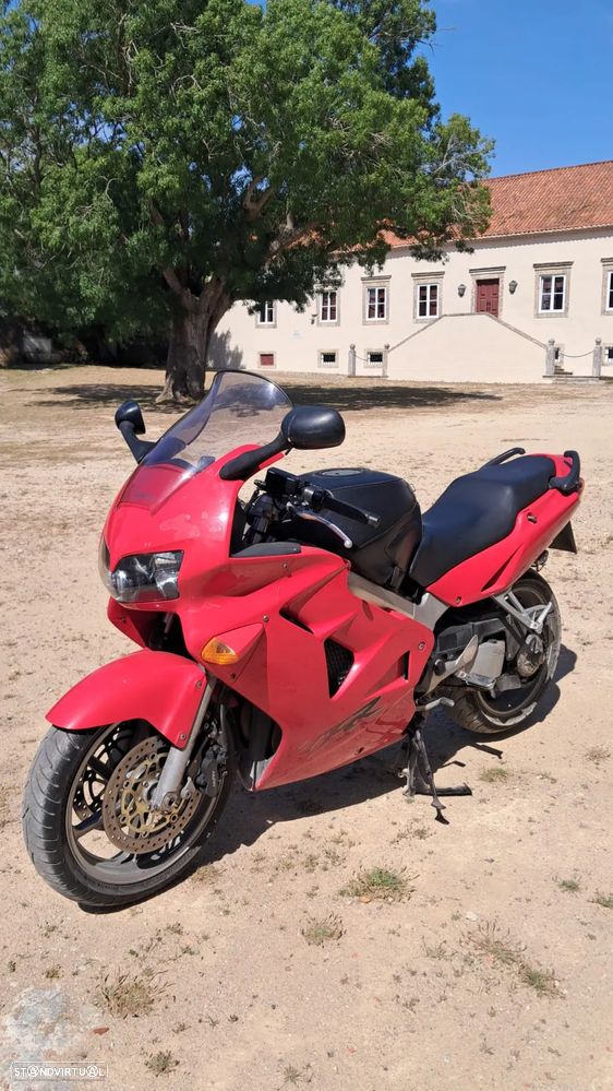 Honda VFR RC46 - 1