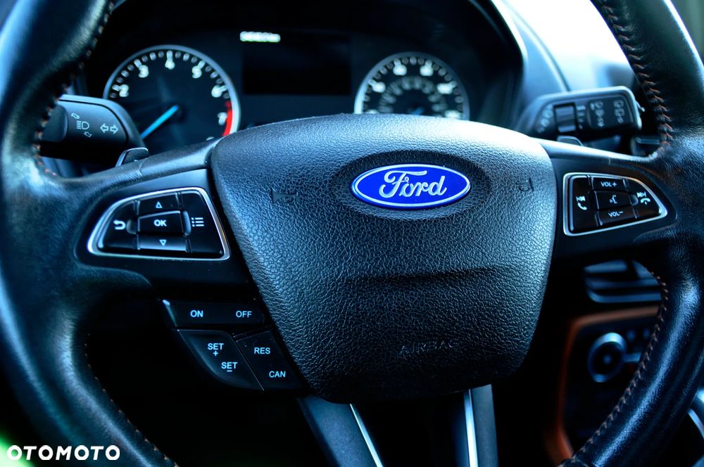 Ford EcoSport - 16