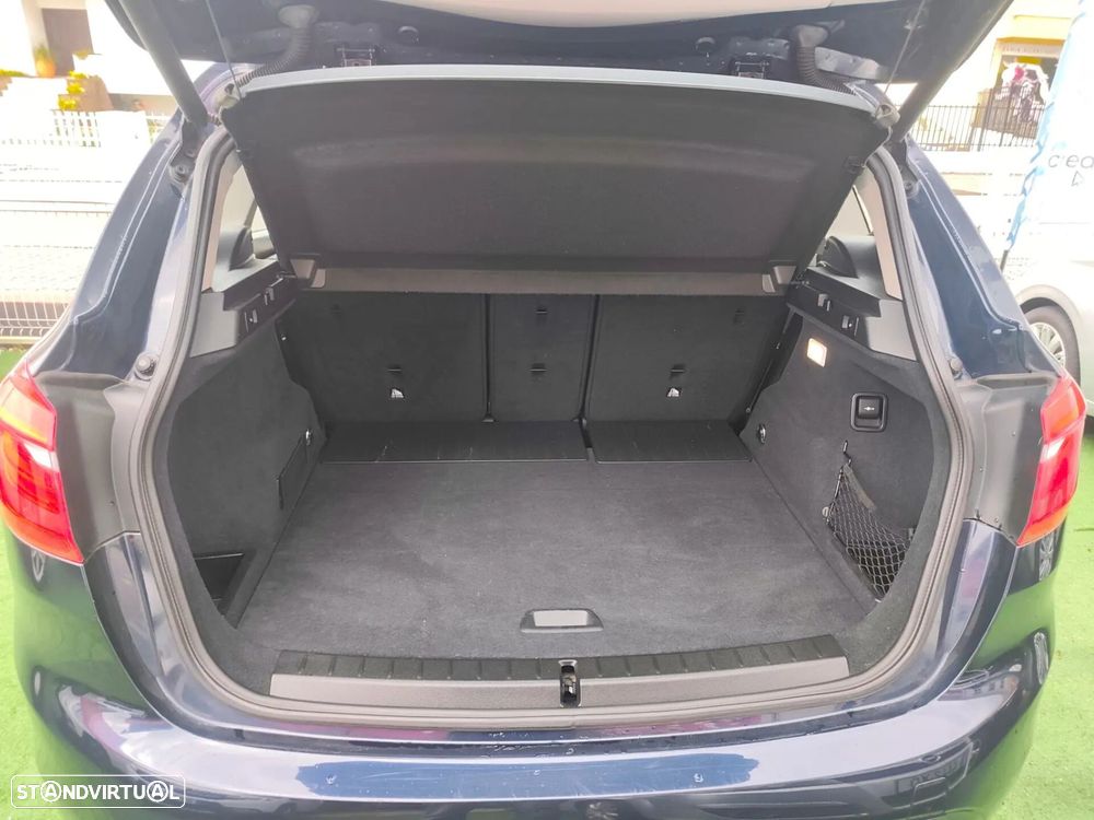 BMW 216 Active Tourer d - 20