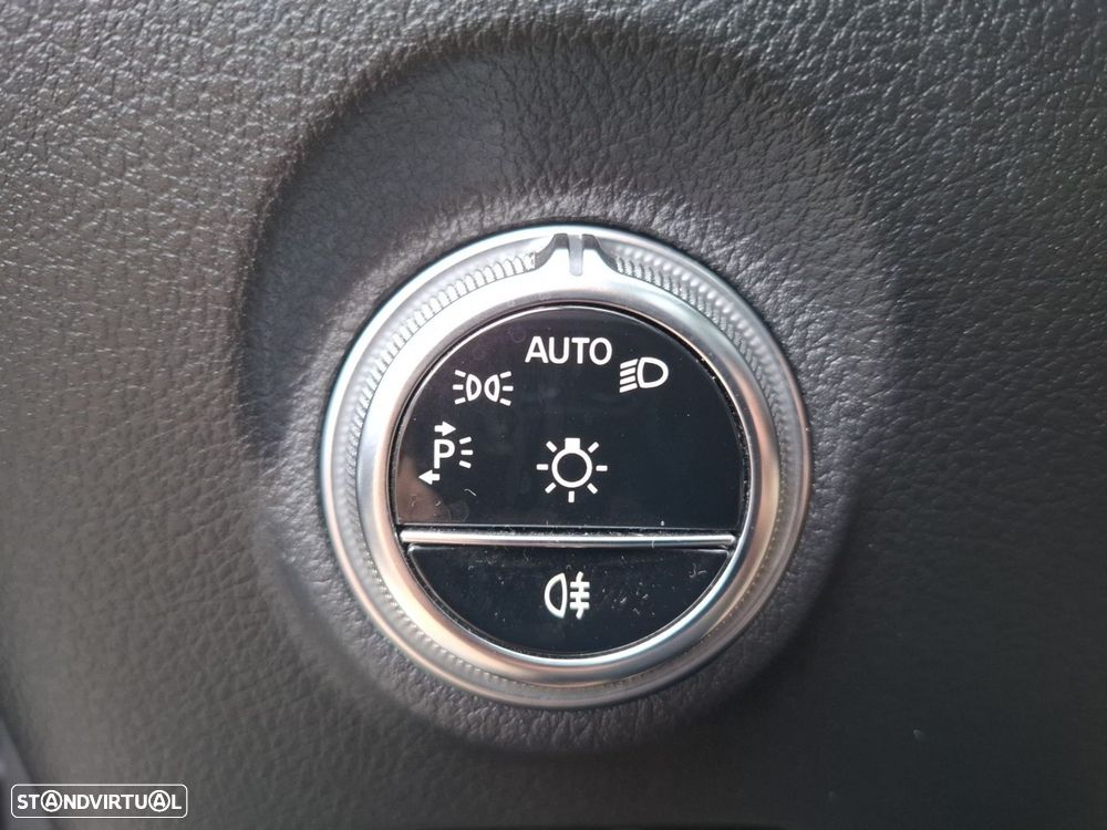 Mercedes-Benz C 300 de AMG Line - 20