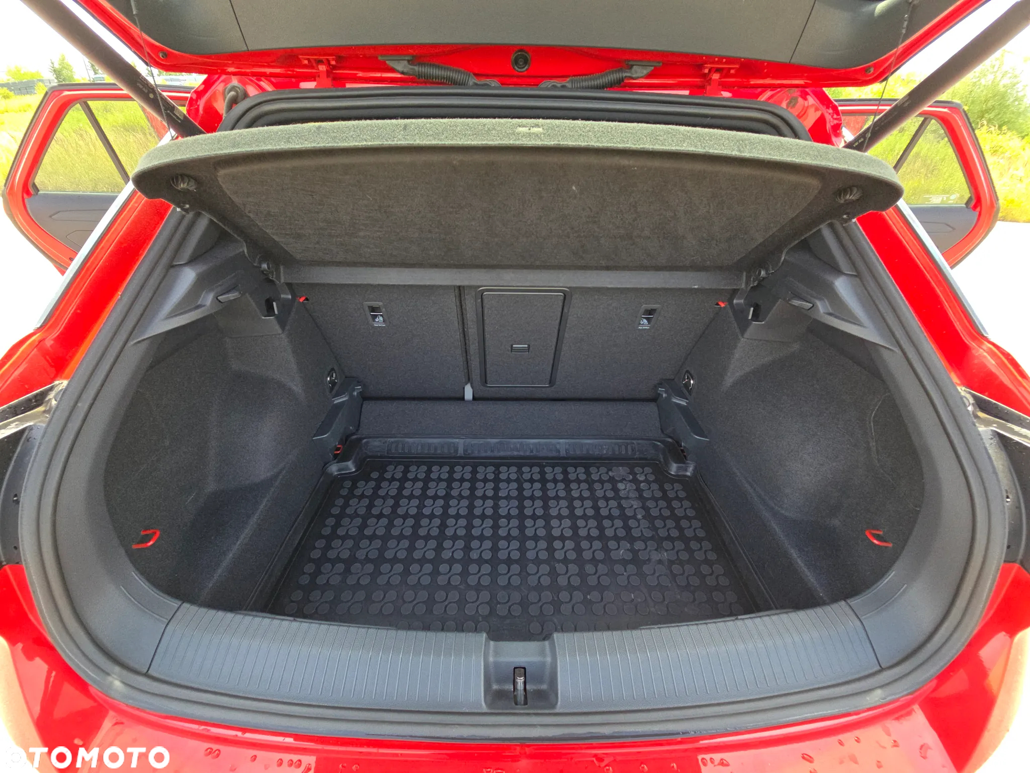 Volkswagen T-Roc 1.5 TSI ACT Premium DSG - 16