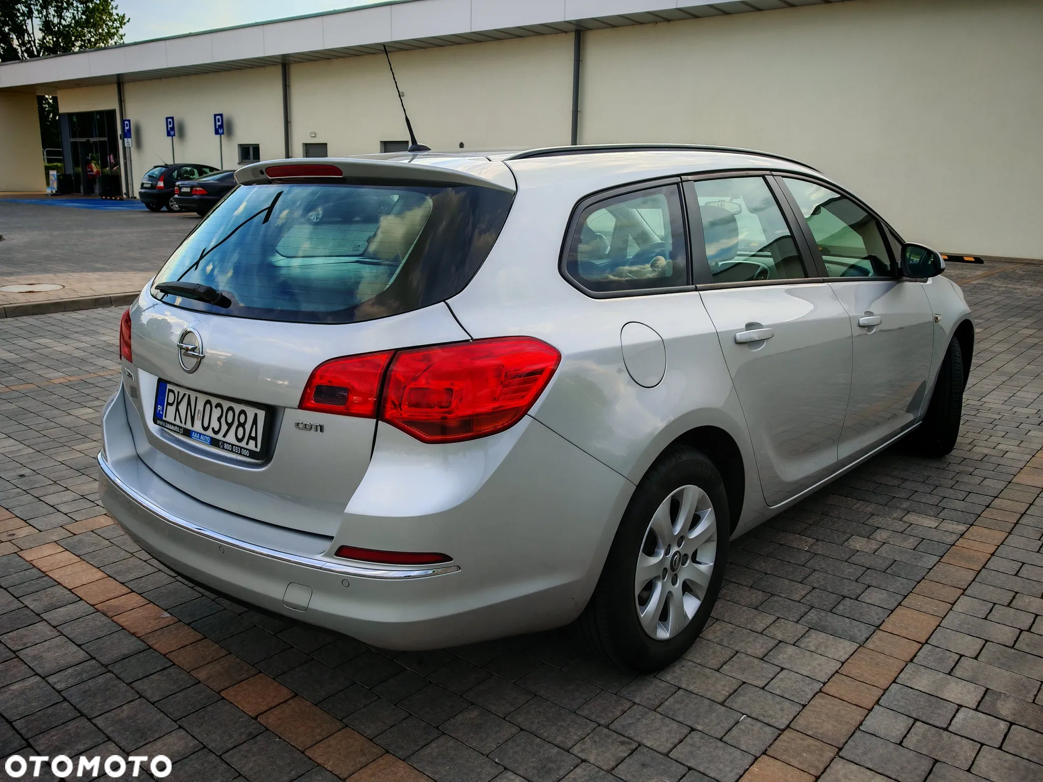 Opel Astra V 1.6 CDTI Enjoy S&S - 3