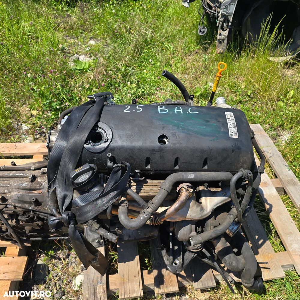 Motor Volkswagen Touareg I (7L) 2.5 TDI (174 CP) 4MOTION Tiptronic - 3