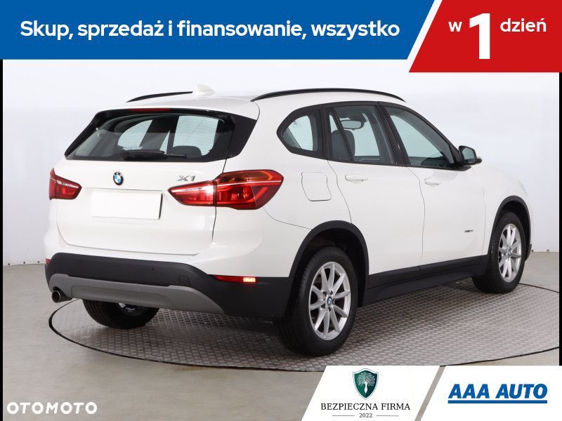 BMW X1 - 6