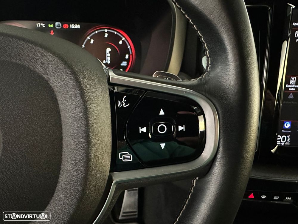 Volvo XC 60 2.0 D4 R-Design Geartronic - 18