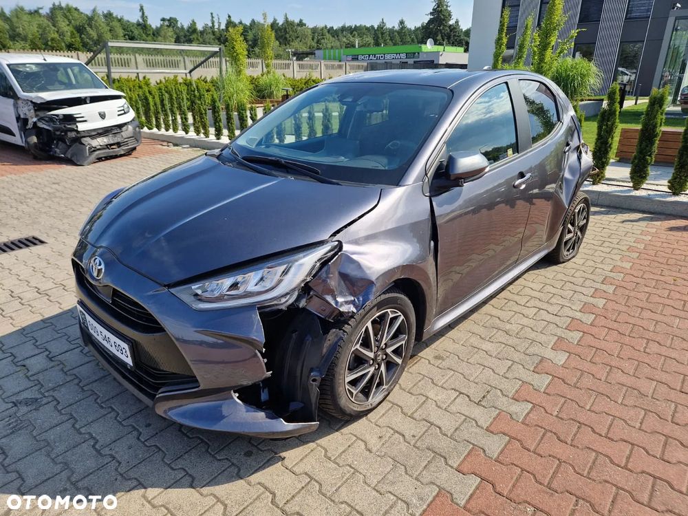 Toyota Yaris 1.5 VVT-i Comfort - 4