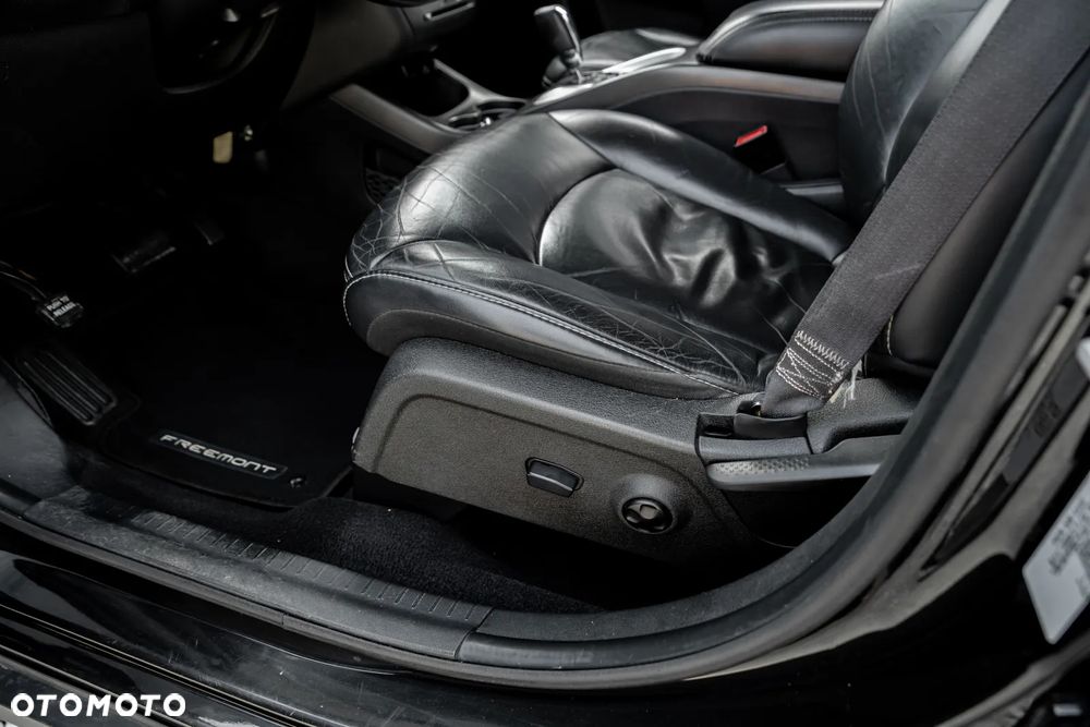 Fiat Freemont 2.0 Multijet 16V DPF Automatik Allrad Lounge - 20