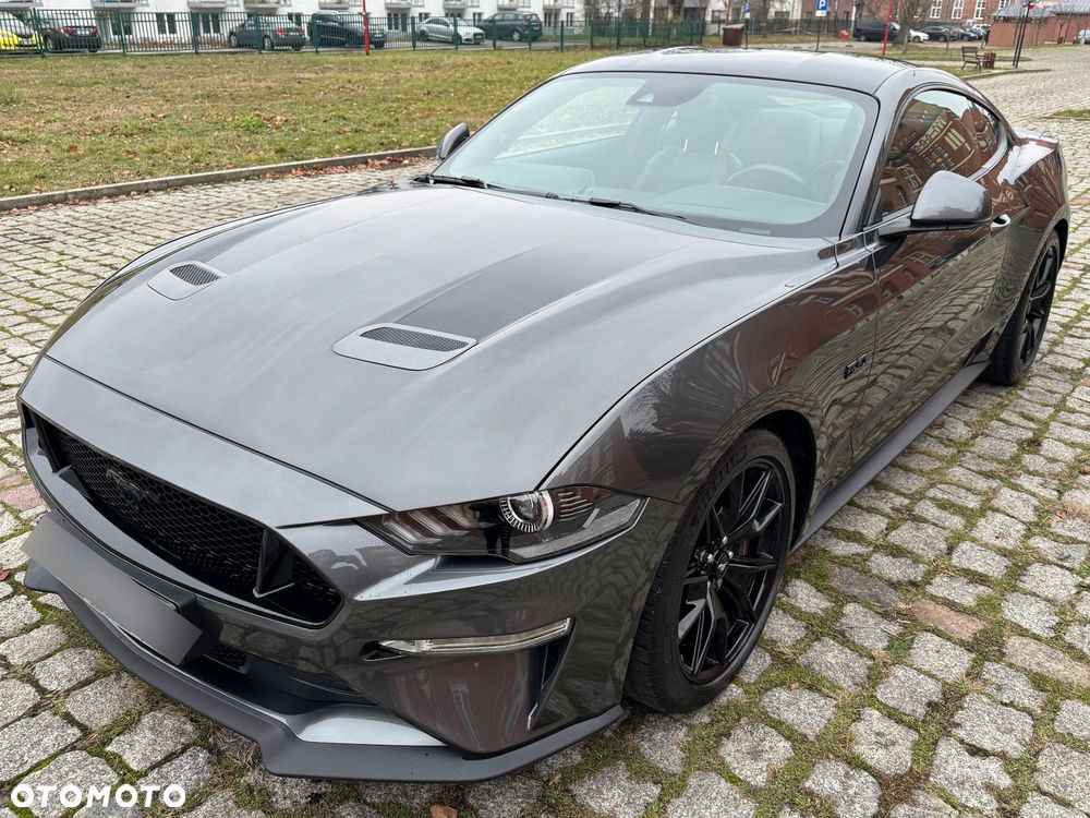 Ford Mustang - 2