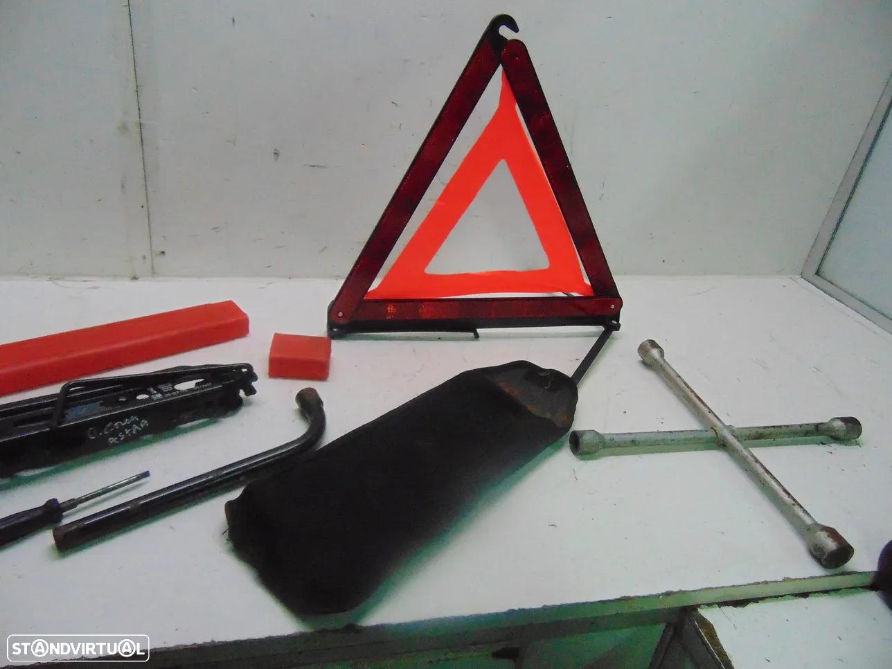 Opel Corsa B/Astra macaco - 4