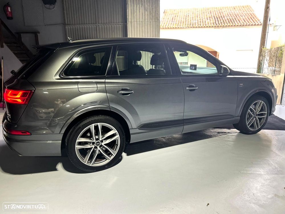 Audi Q7 3.0 TDI quattro S-line Tiptronic 7L - 6
