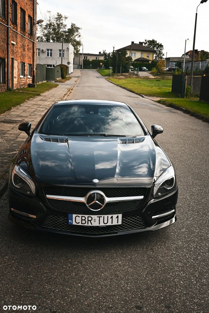 Mercedes-Benz SL 350 BlueEff - 23
