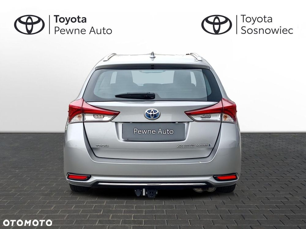Toyota Auris - 5