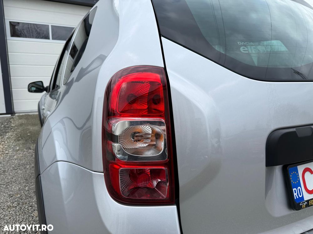 Dacia Duster dCi 110 FAP 4x4 Prestige - 35