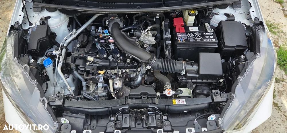 Toyota Yaris 1.0 L Eco - 28