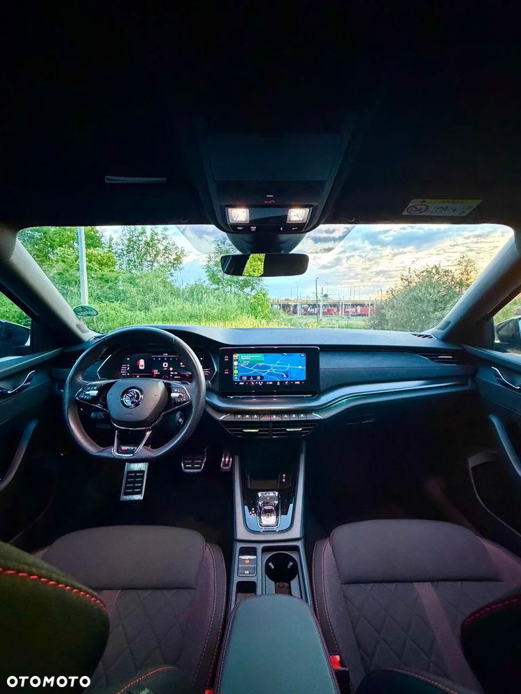 Skoda Octavia 2.0 TDI RS DSG - 17