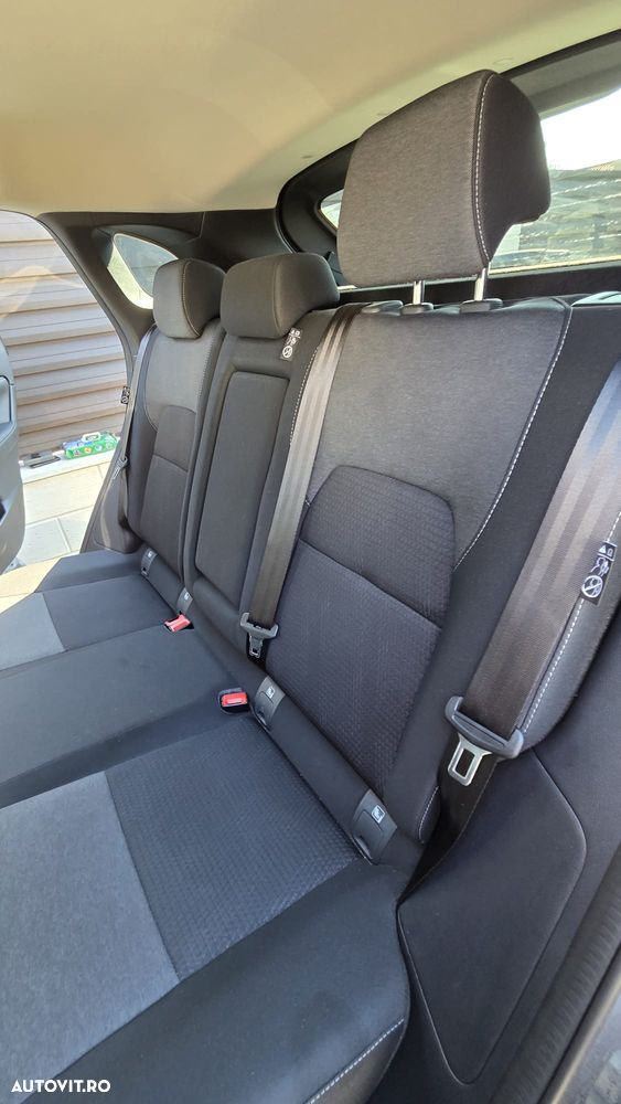 Nissan Qashqai 1.3 l MHEV X-Tronic N-Connecta - 8