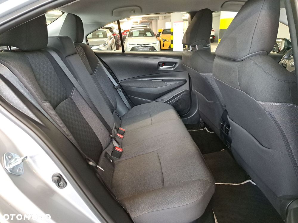 Toyota Corolla 1.8 Hybrid Comfort - 15