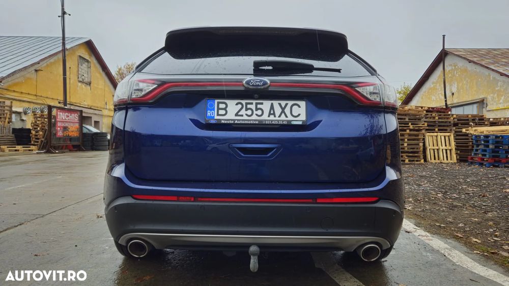 Ford Edge 2.0 TDCi Powershift Titanium - 8