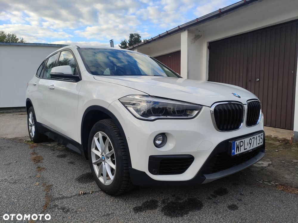 BMW X1 sDrive18d Sport Line - 11