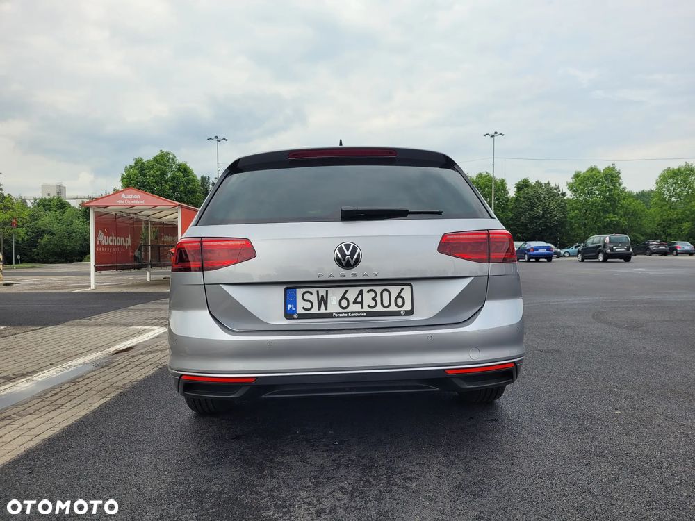 Volkswagen Passat 2.0 TSI Business DSG - 2