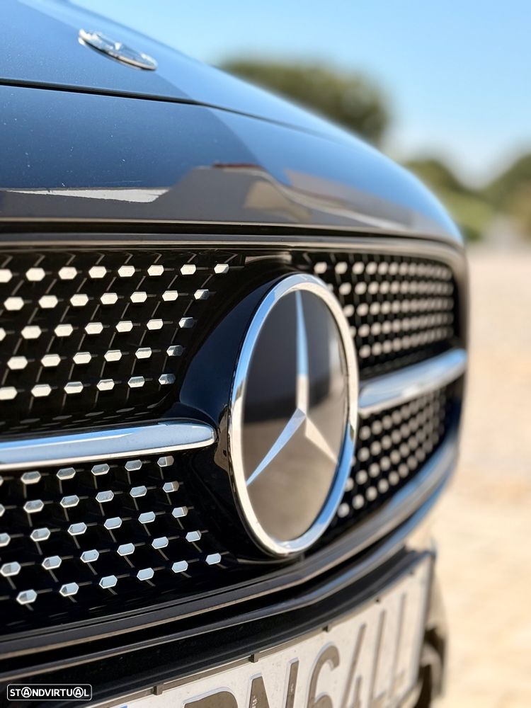 Mercedes-Benz E 300 - 5