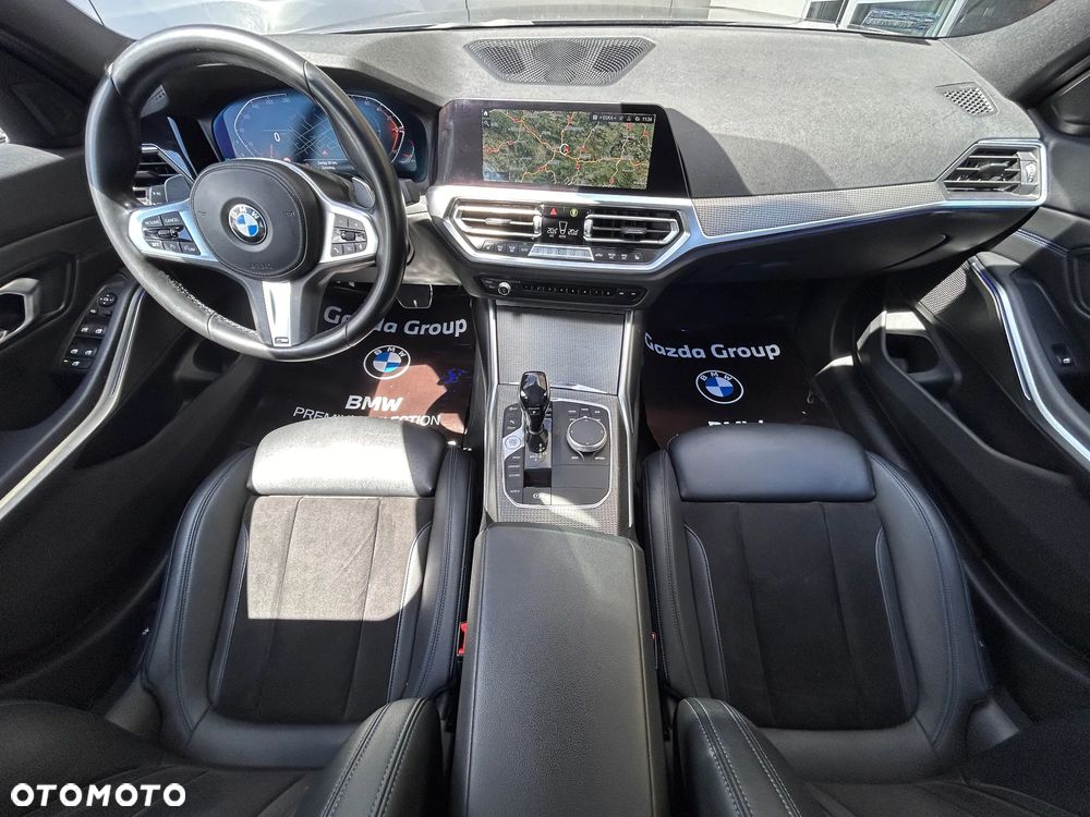 BMW Seria 3 330i xDrive M Sport sport - 27