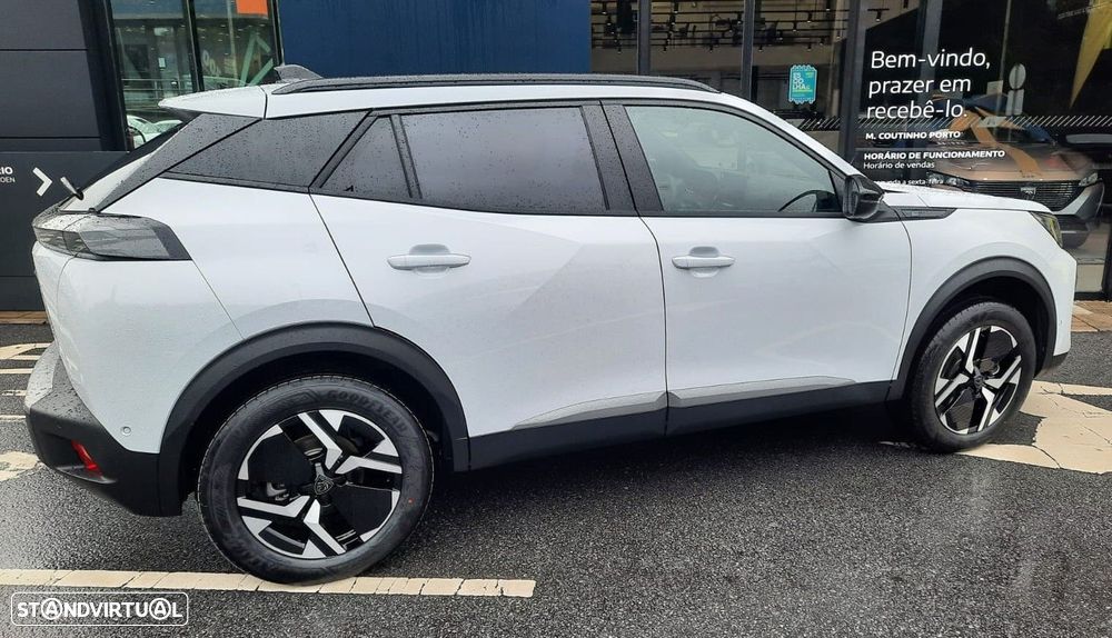 Peugeot e-2008 54 kWh Allure - 4