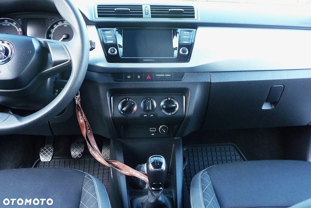 Skoda Fabia 1.0 TSI Ambition - 11