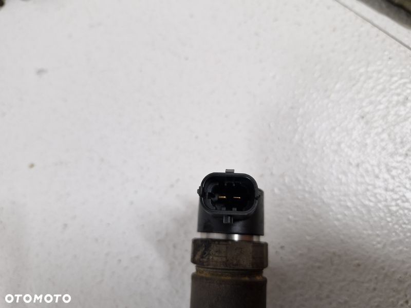 KIA CEED 2 II I30 2 II 1.6 CRDI WTRYSKIWACZ WTRYSK PALIWA 33800-2A900 0445110320 - 3