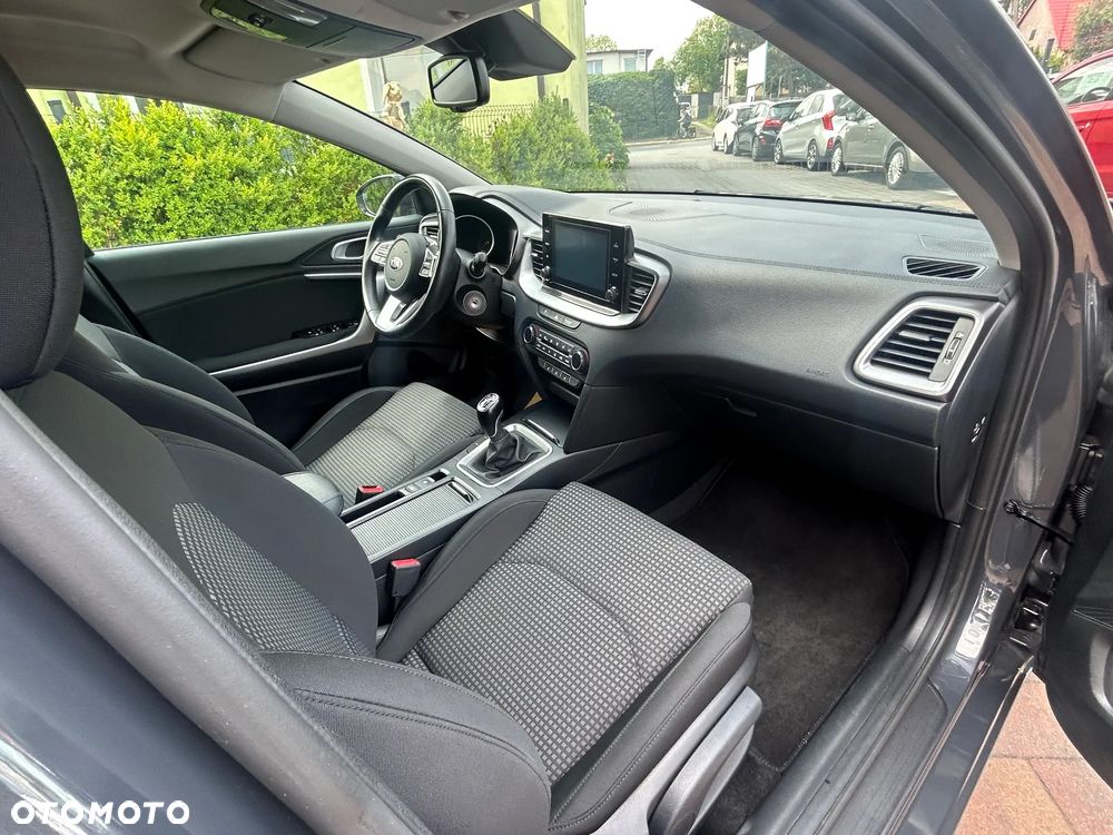 Kia Ceed 1.0 T-GDI Business Line - 18