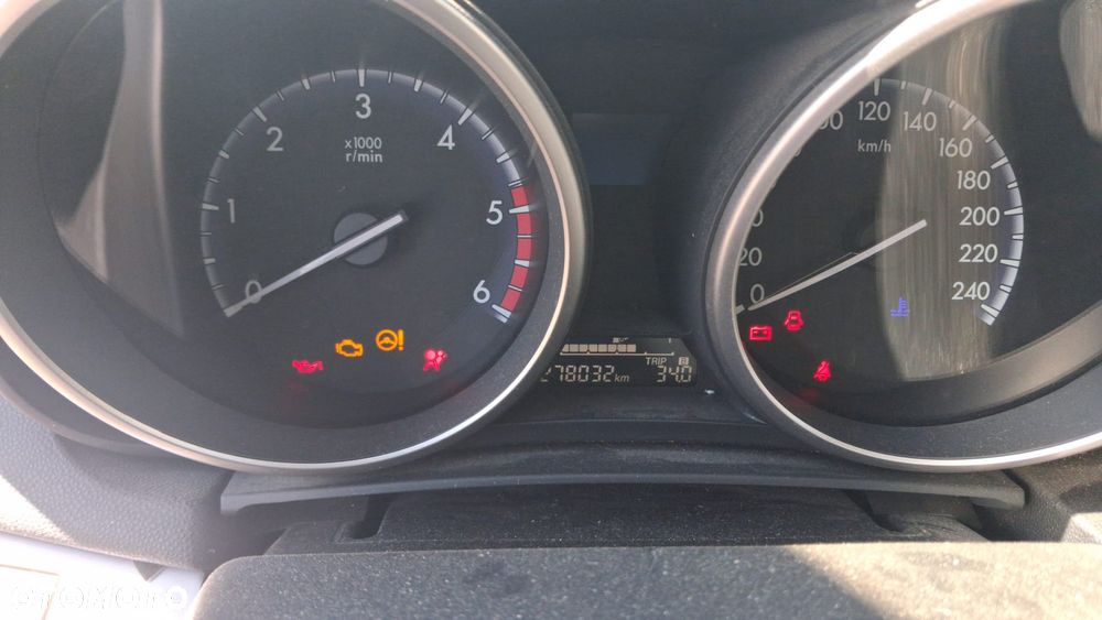 Mazda 3 1.6 CD Exclusive + - 8