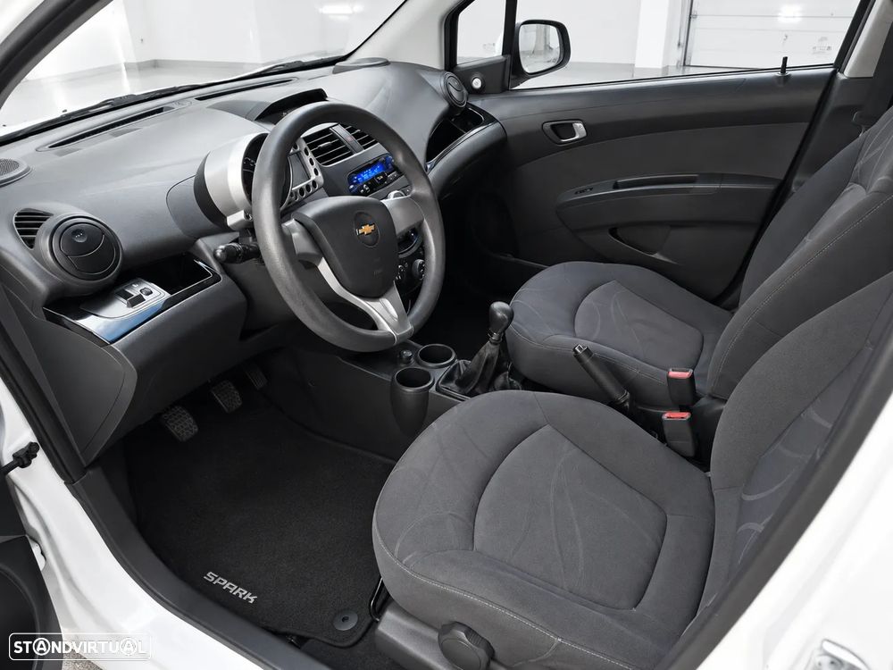 Chevrolet Spark 1.0 LS - 5