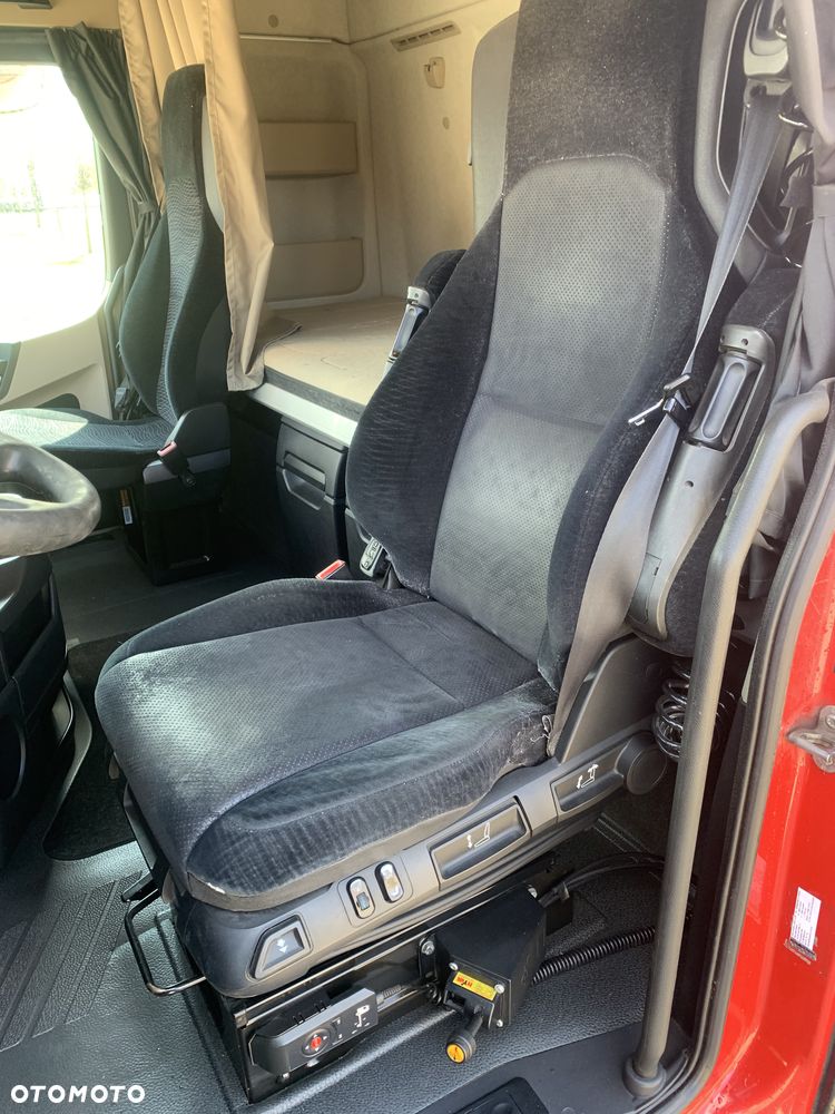 Mercedes-Benz Actros - 12