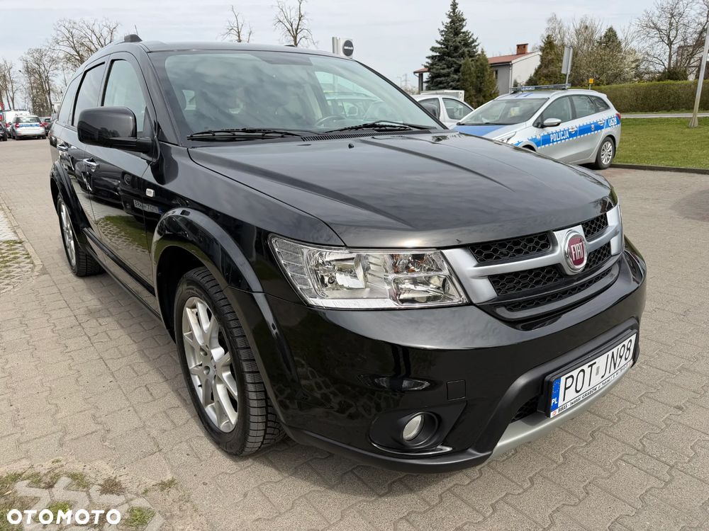 Fiat Freemont 2.0 Multijet 16V DPF Automatik Allrad Lounge - 3