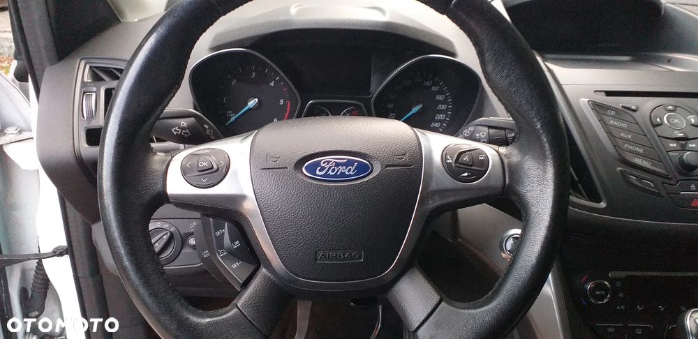 Ford Kuga 2.0 TDCi AWD Titanium - 9