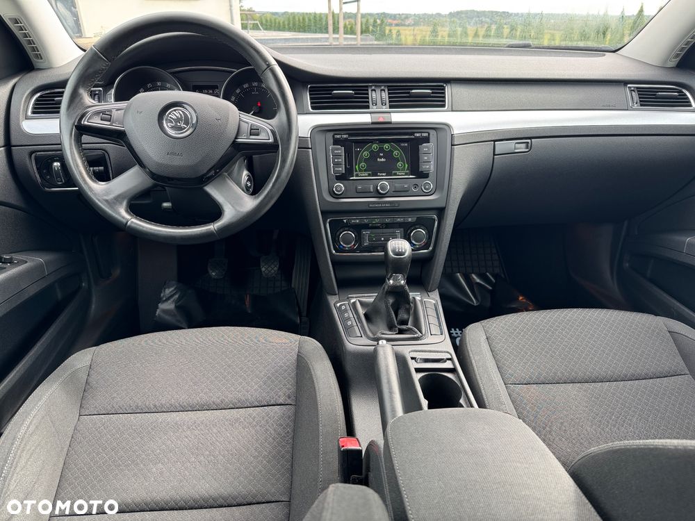 Skoda Superb 2.0 TDI Elegance - 21