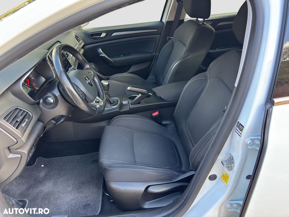 Renault Megane BLUE dCi 115 BUSINESS EDITION - 5