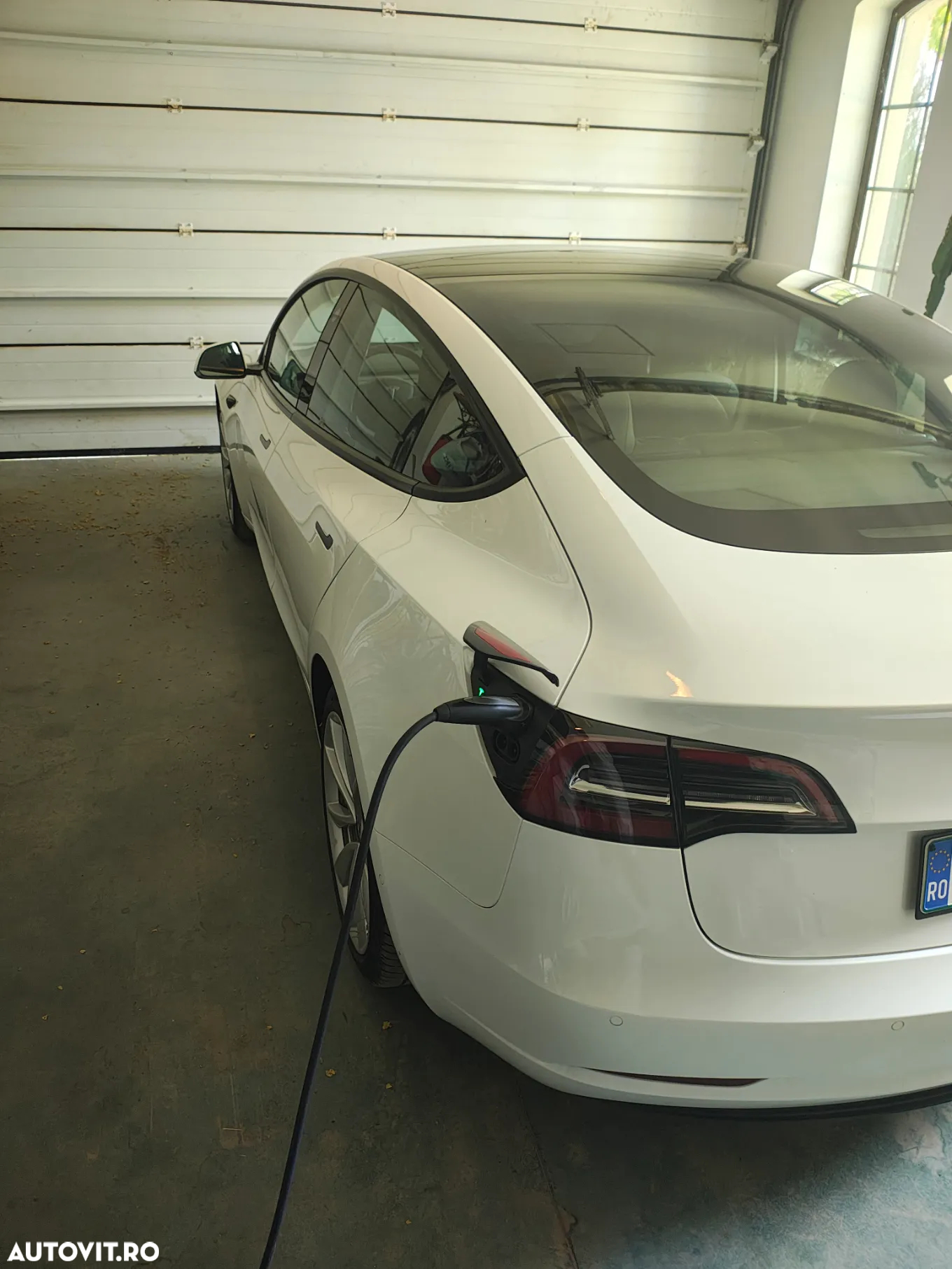 Tesla Model 3 - 2