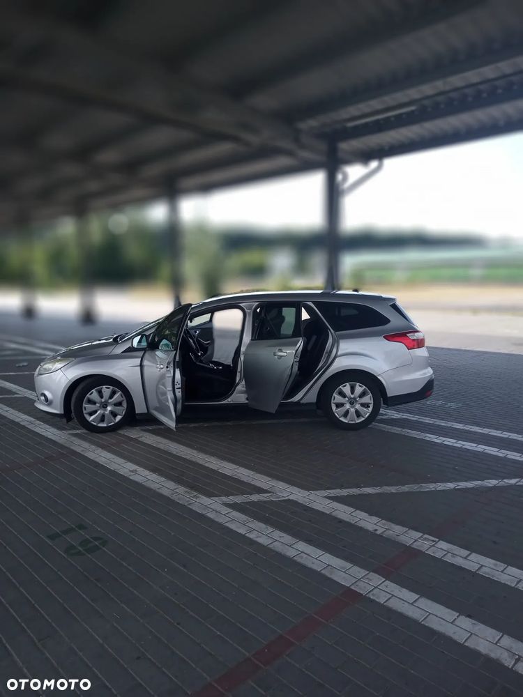 Ford Focus - 10