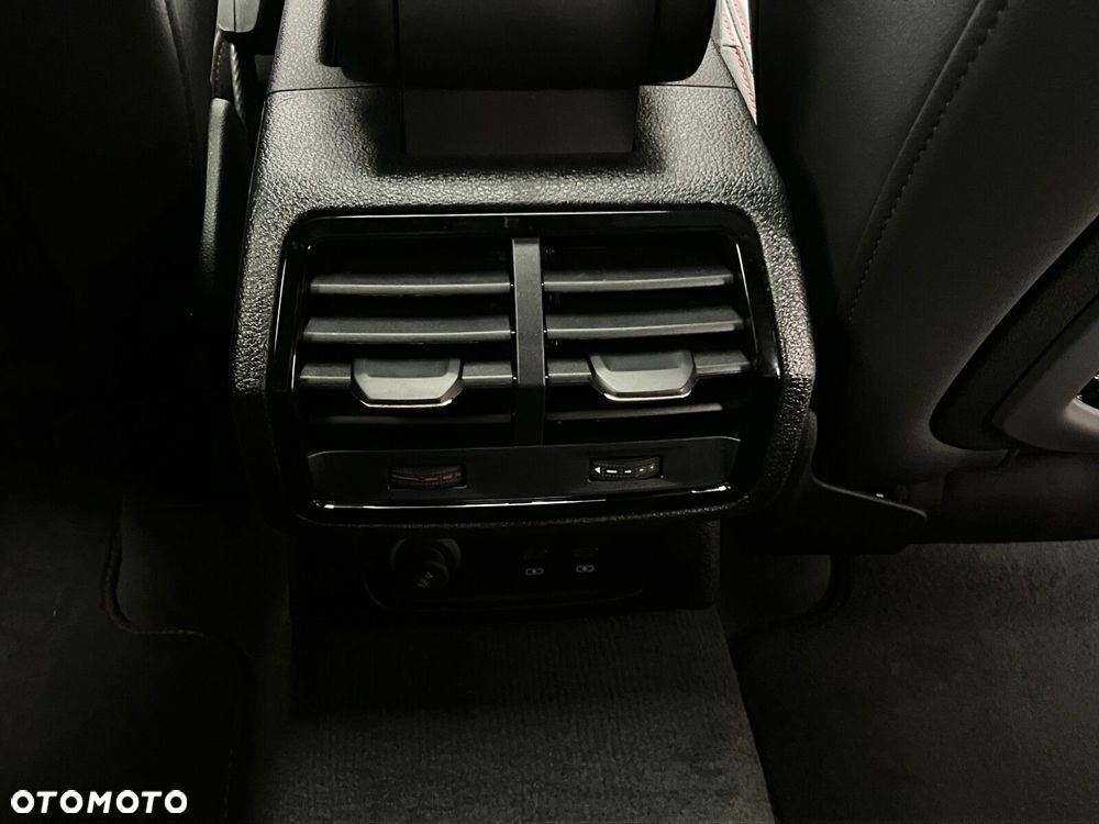 Audi Q3 Sportback - 37