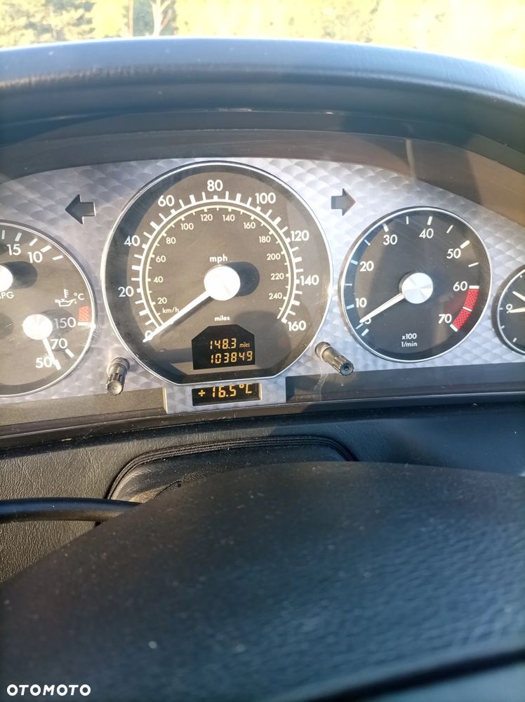Mercedes-Benz SL 500 - 15