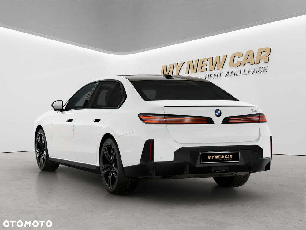 BMW Seria 7 740d xDrive - 25