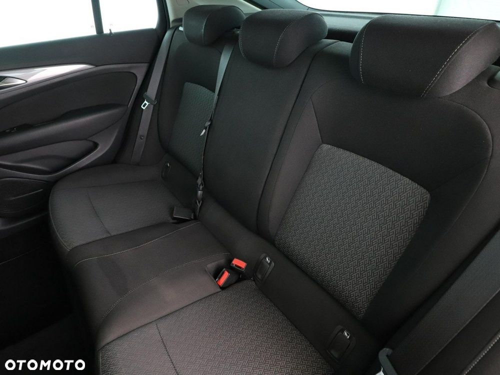 Opel Insignia 1.6 CDTI Business Edition - 18