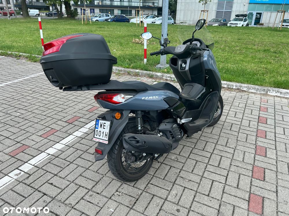 Yamaha NMAX - 5
