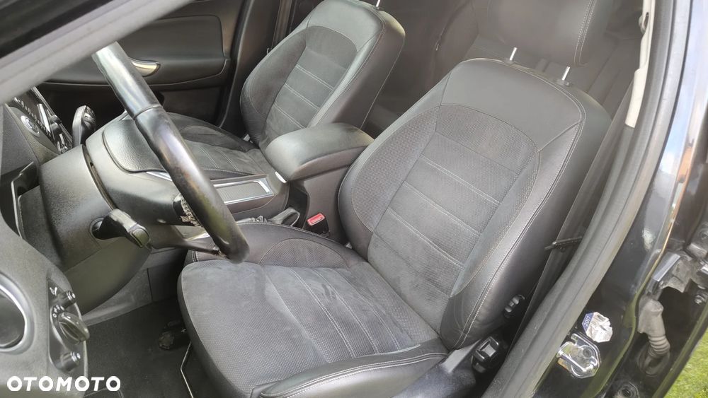 Ford Mondeo 2.0 TDCi Titanium - 19