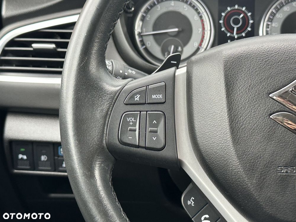Suzuki SX4 - 10