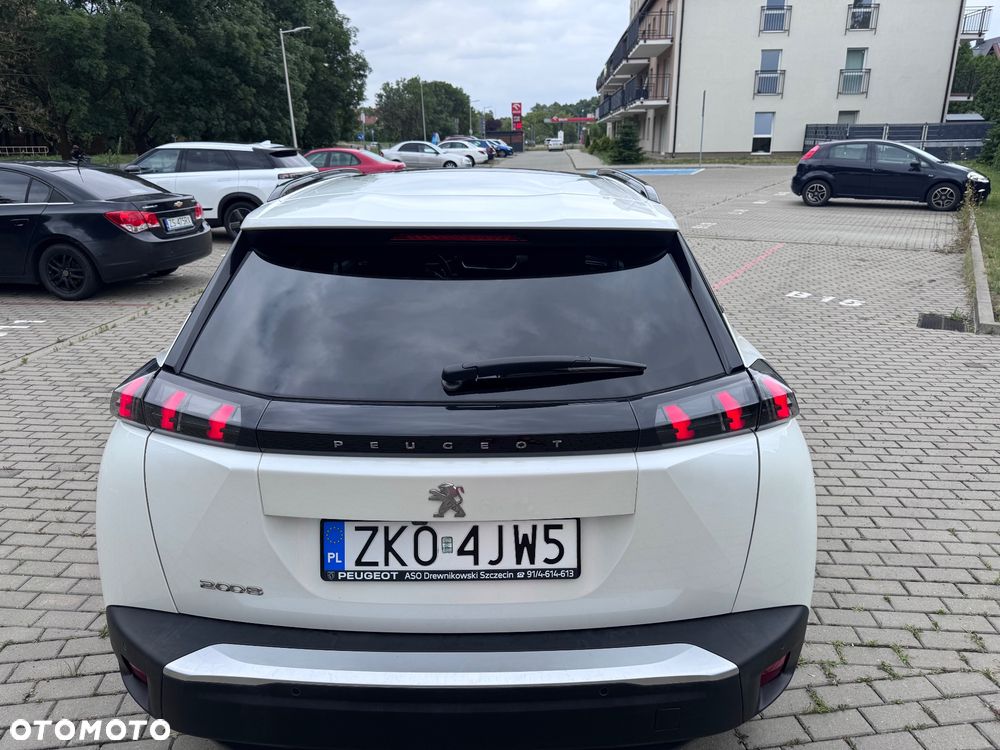 Peugeot 2008 1.2 PureTech Allure Pack S&S EAT8 - 12