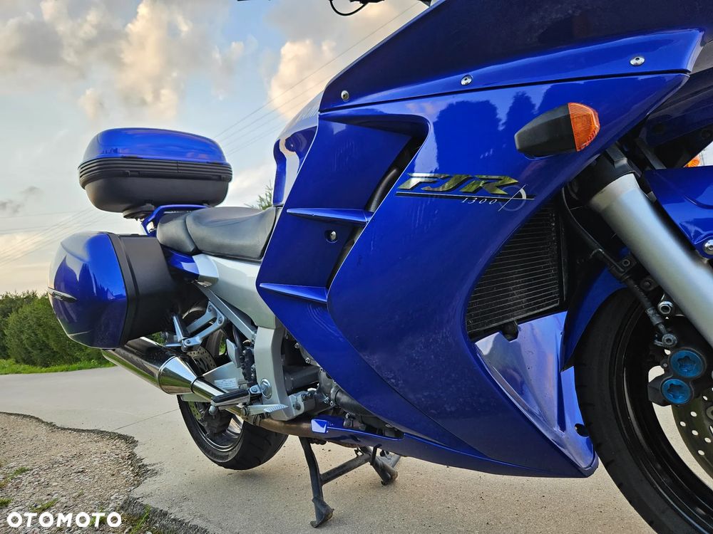 Yamaha FJR - 14